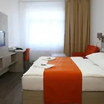 Palac Elektra Отель Острава