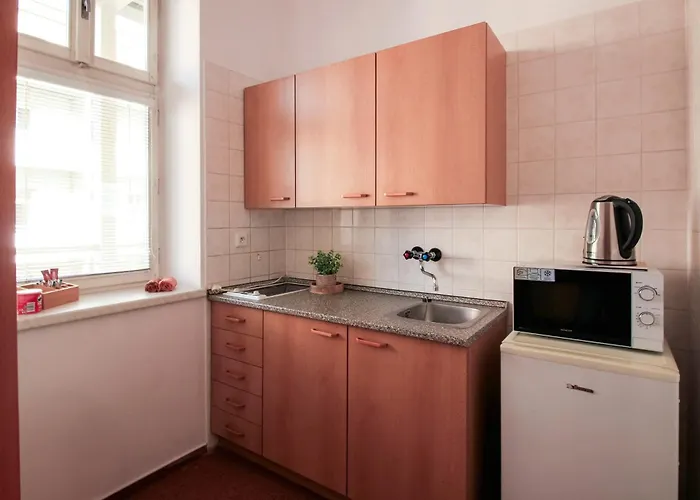 Palác Elektra Hotel